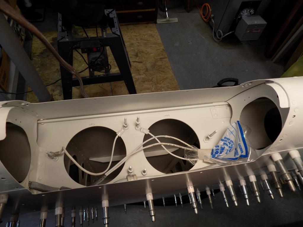 LE Landing Light Well without Lights Installed.JPG