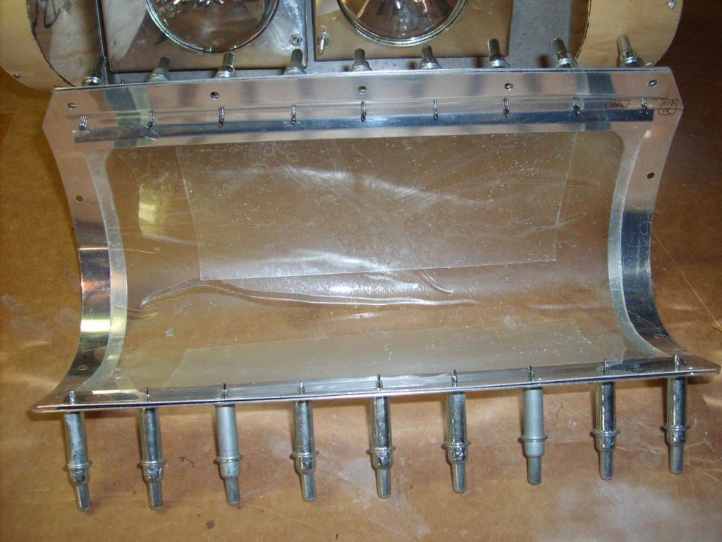 Left Wing Ldg Lite Lens.JPG