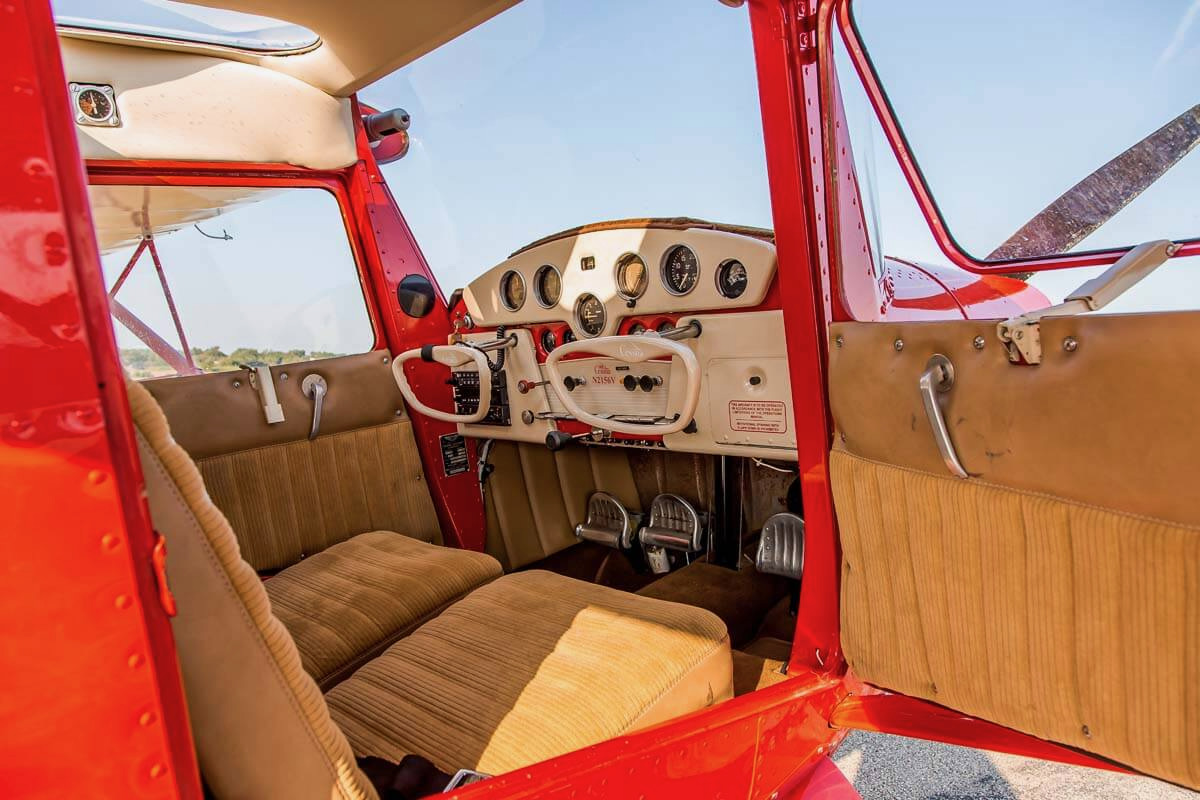 C140Cockpit.jpeg