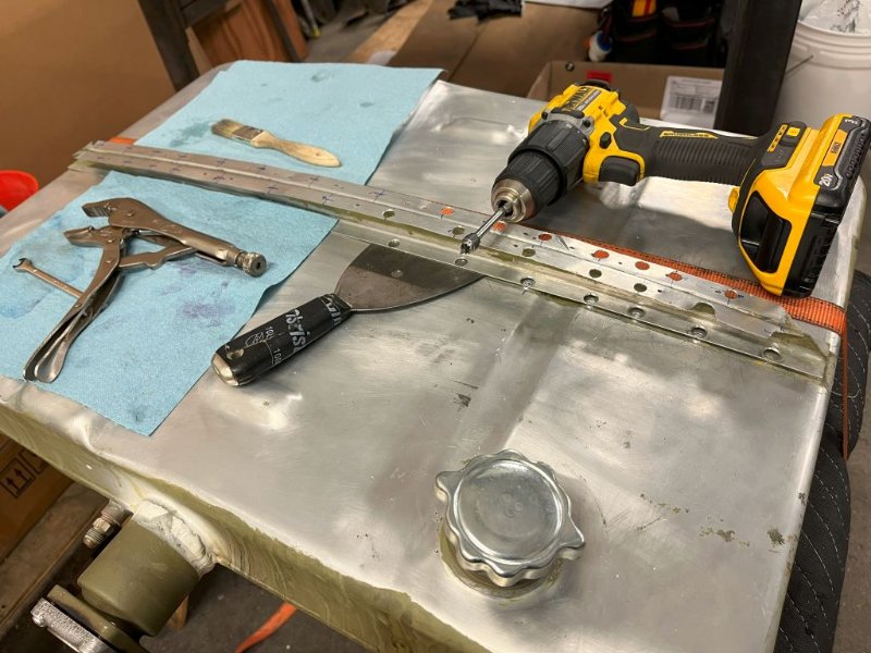 N76415 tank rib removal 1024.jpg