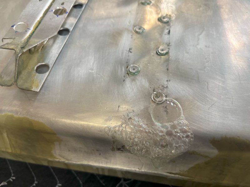 N76415 tank rib removed 2, 1024.jpg