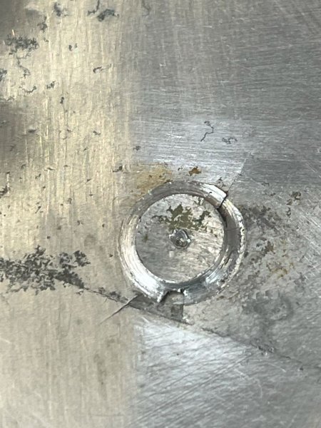 N76415 tank spot weld crack 1, 1024.jpg